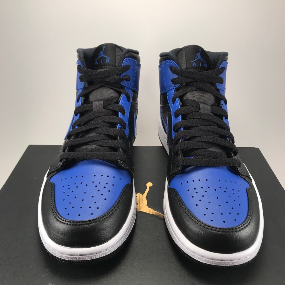 SOLD Jordan 1 Mid ‘Hyper Royal’ - Picture 4 of 8